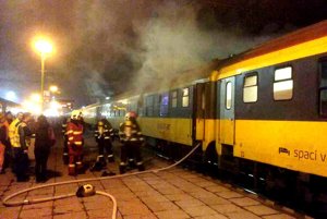 1 - Hasiči zasahovali pri požiari železničného vagóna v Košiciach
