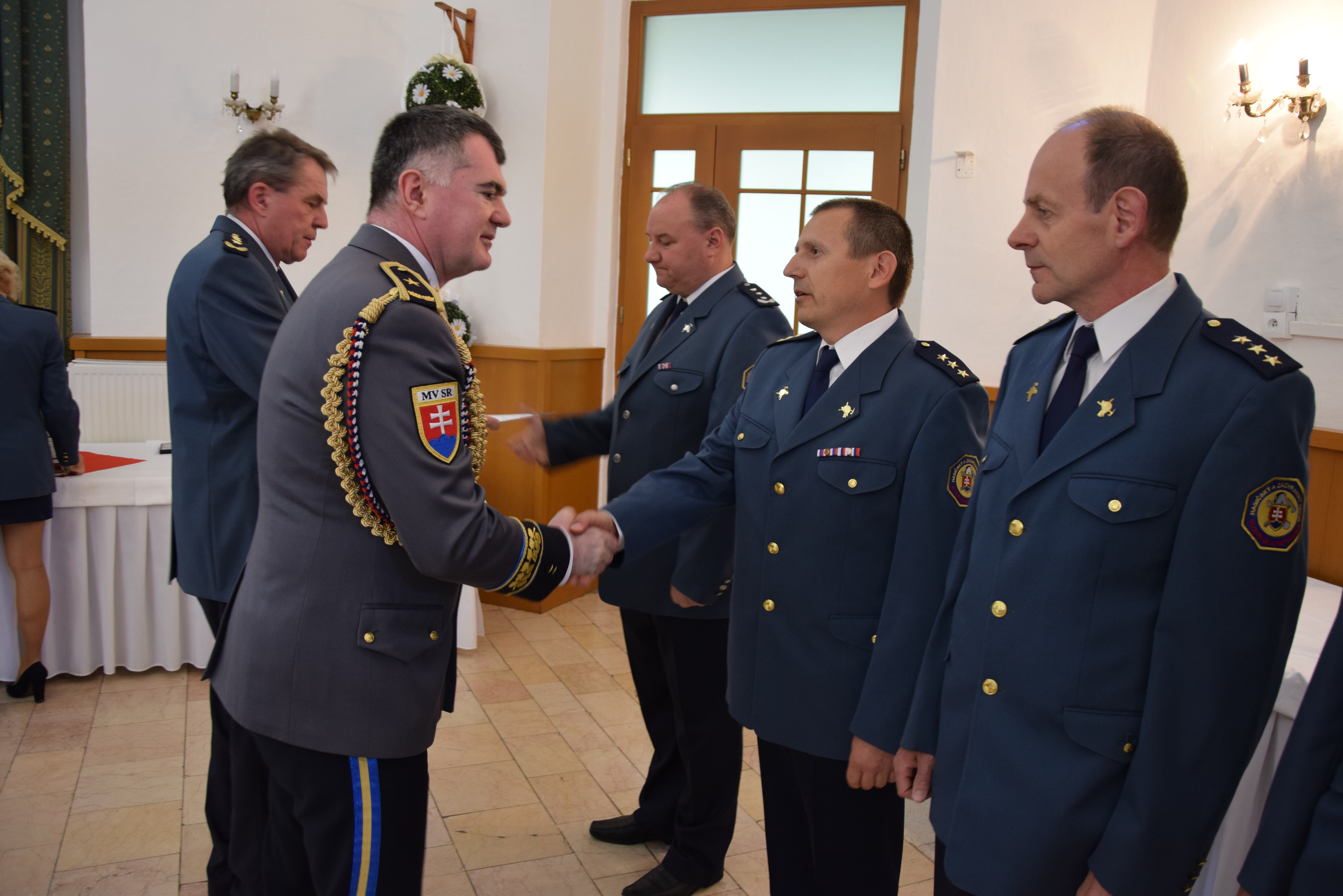 1 - Oceňovanie príslušníkov Krajského riaditeľstva Hasičského a záchranného zboru v Košiciach 2017