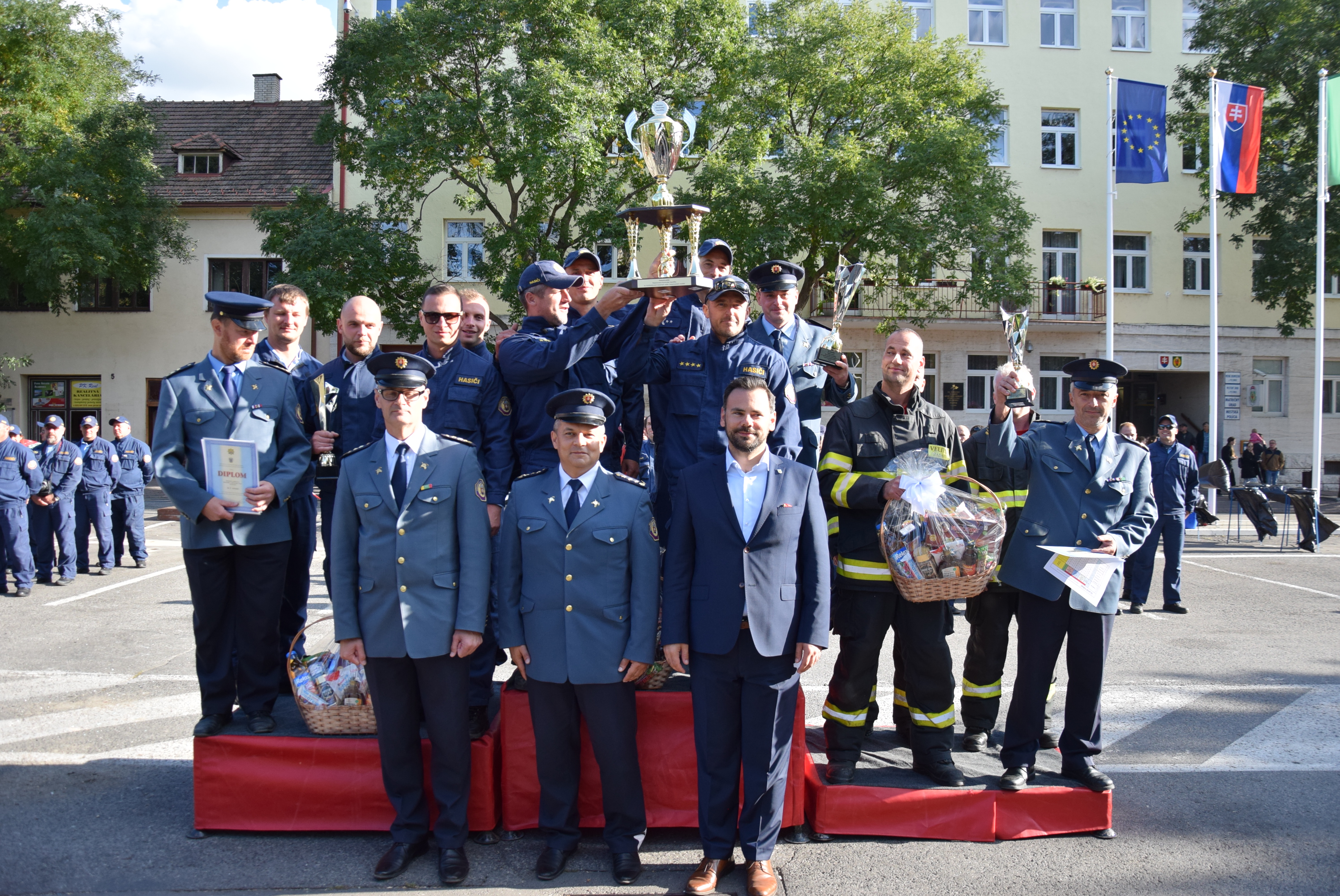 Hasiči z Kežmarku sa stali víťazmi 11. ročníka Majstrovstiev SR vo vyslobodzovaní zranených osôb z havarovaných vozidiel 