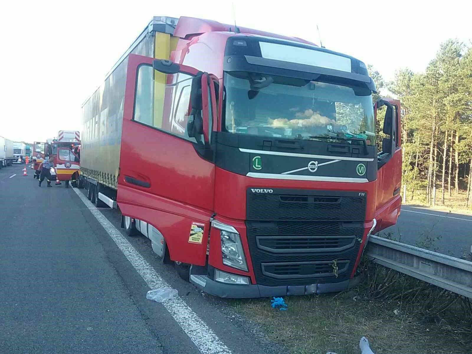 DN kamión na diaľnici D2