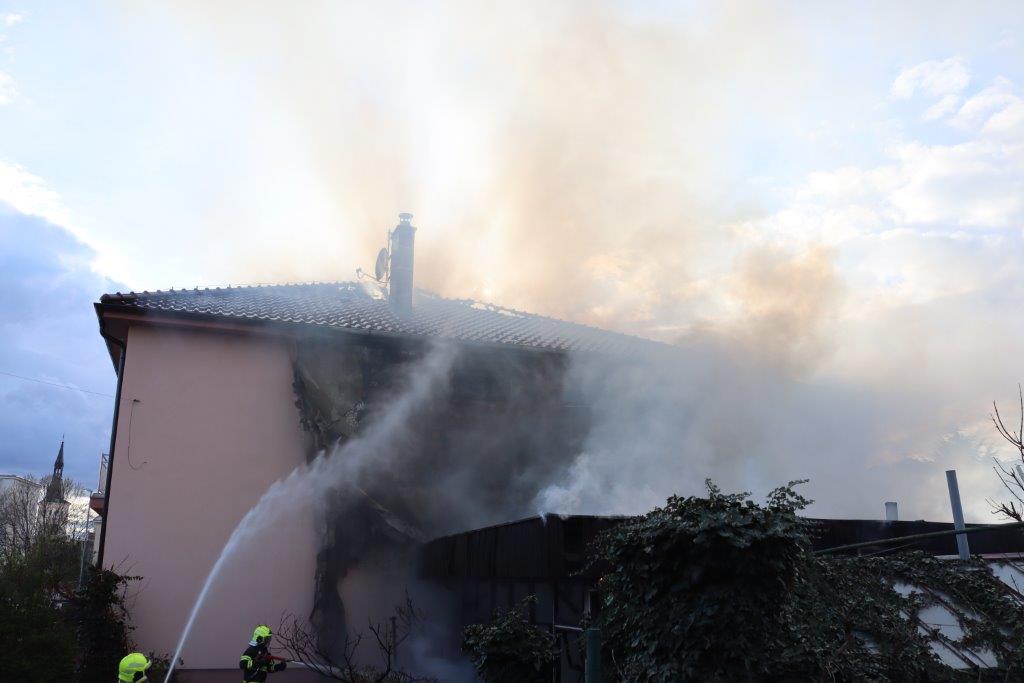 Požiar rodinného domu, Pezinok