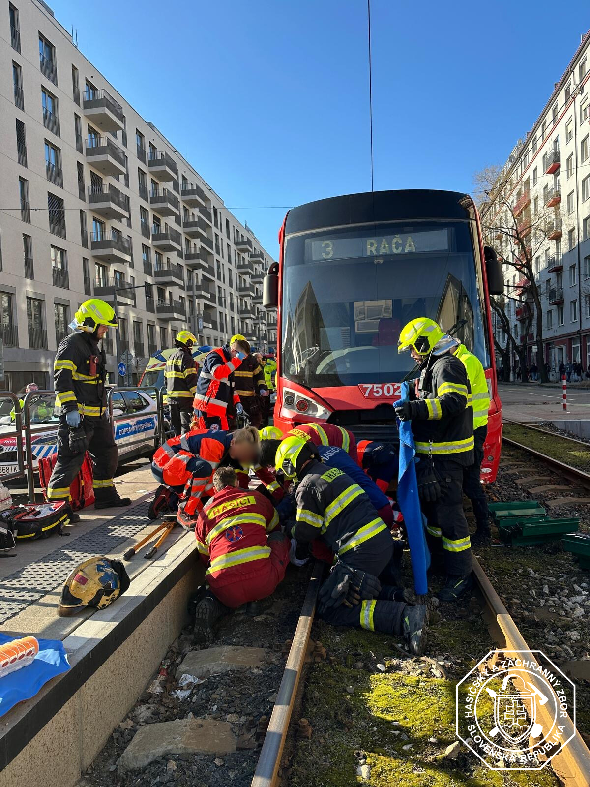 Osoba zrazená električkou, Račianska ulica