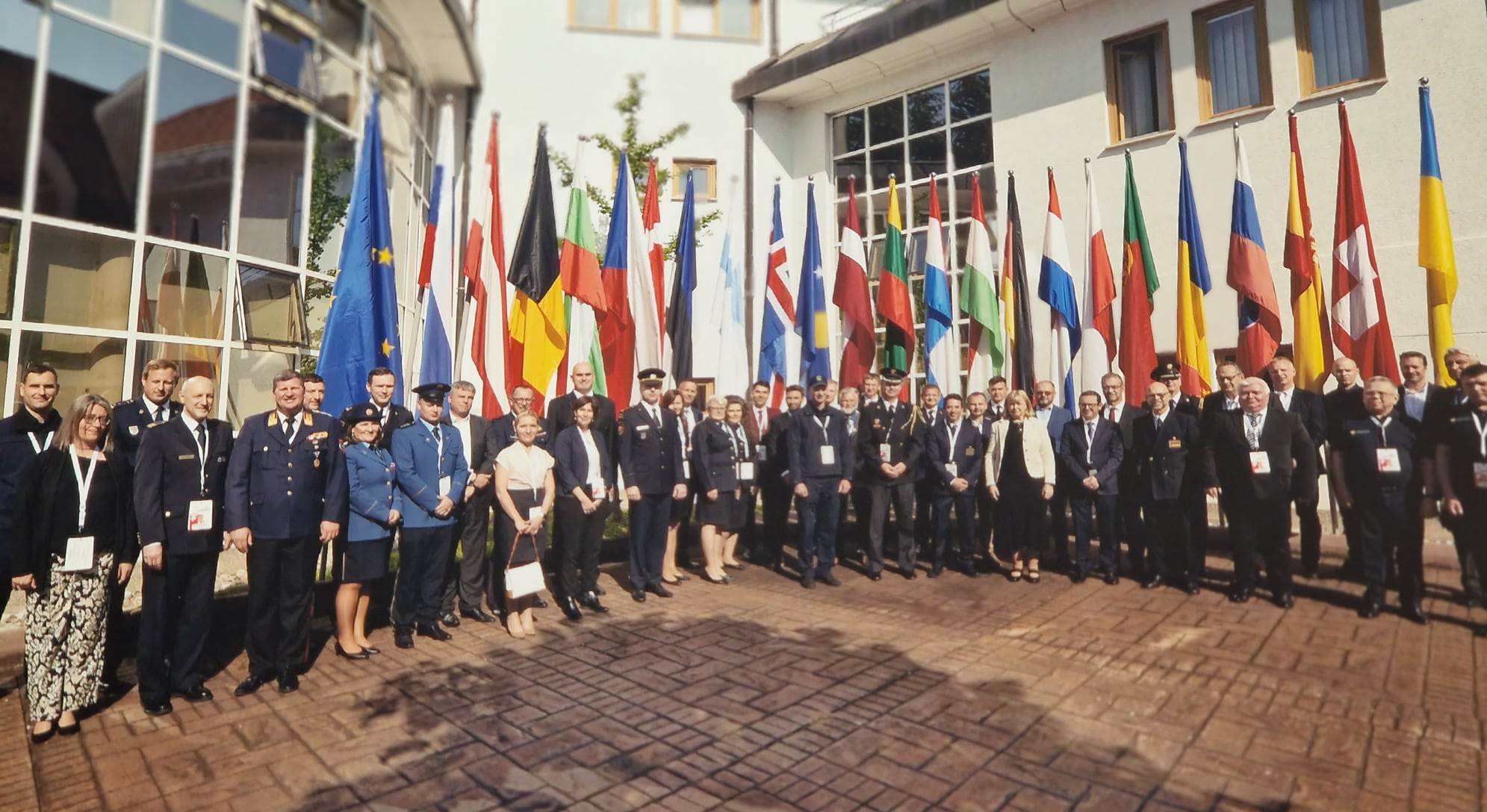01 - Konferencia európskych hasičských škôl (EFSCA)