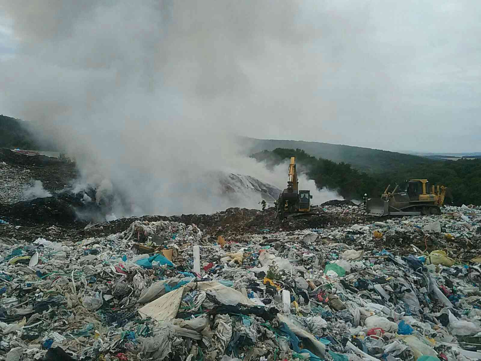 01 - Požiar skládky odpadu v katastri obce Nitrica, okres Prievidza