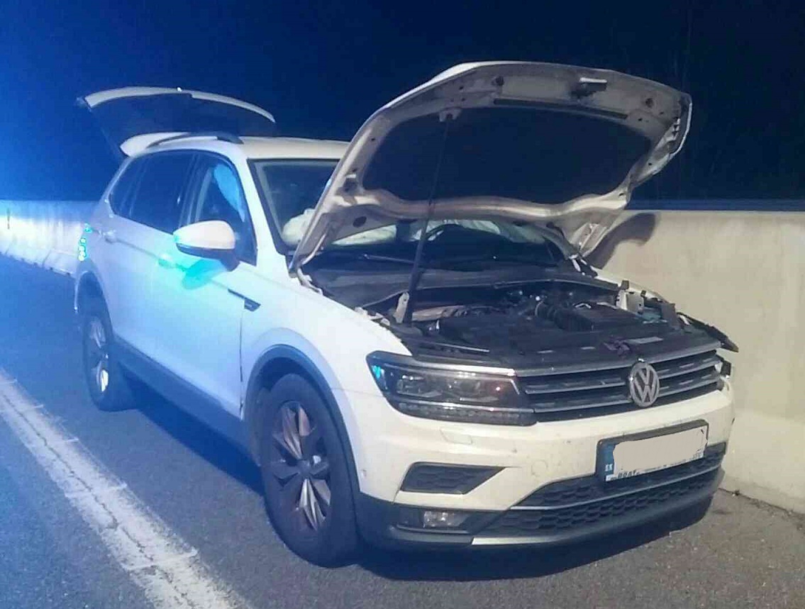 01 - Dopravná nehoda osobného vozidla na diaľnici D1