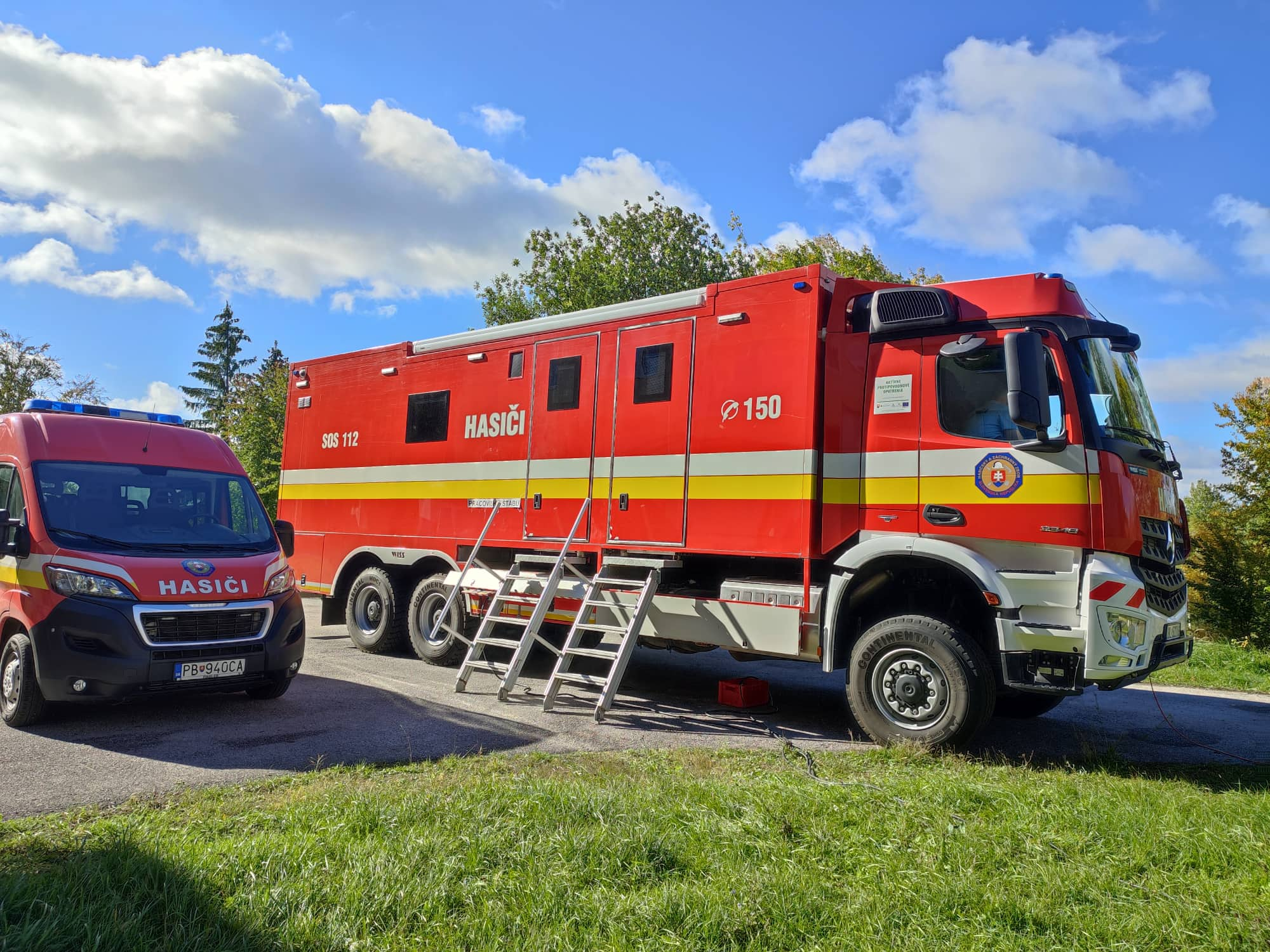 01 - Riadiaci štáb Krajského riaditeľstva HaZZ v Trenčíne sa dnes školí na veliteľsko-štábnom cvičení 