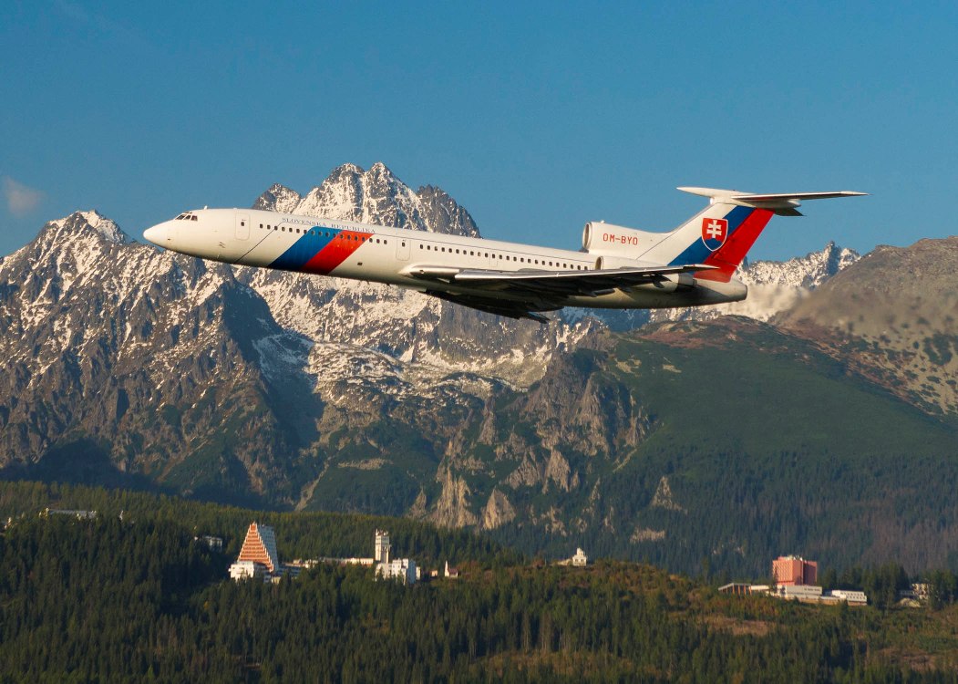 Tupolev TU-154M Leteckého útvaru MV SR