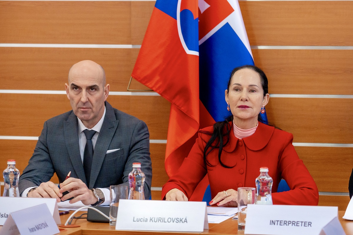 csemi-kurilovska-ek-16022026