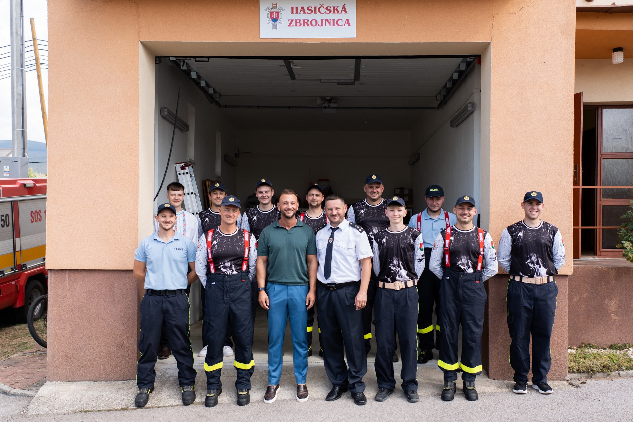 Odovzdávanie hasičskej techniky v Košickom kraji Odovzdávanie hasičskej techniky v Košickom kraji