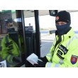 Kontrola dodržiavania zákazu vychádzania a hygienických opatrení na hraničnom priechode Rusovce-Rajka, Bratislava, 5. november 2020