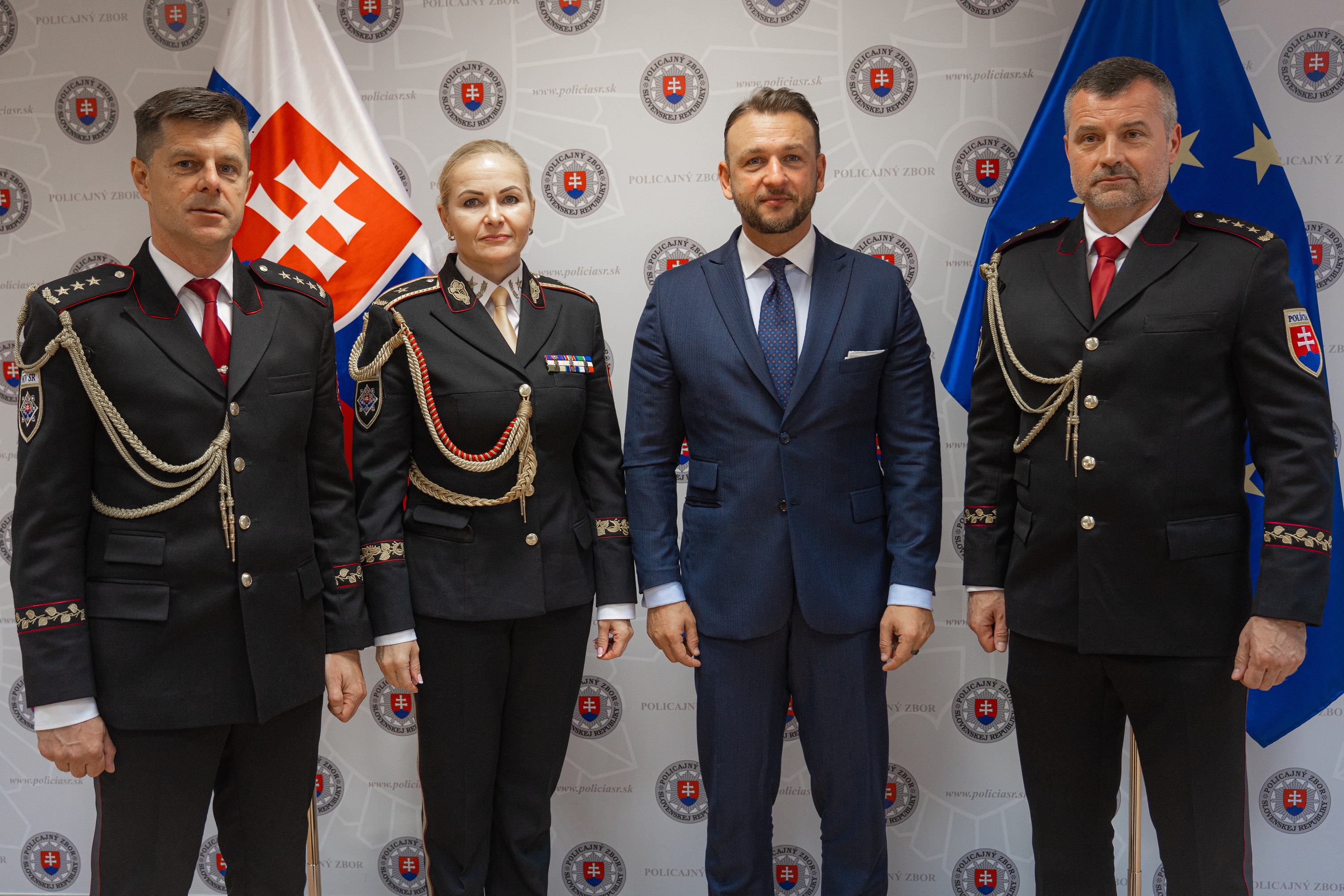 Viceprezident PZ Rastislav Polakovič, prezidentka Jana Maškarová,  minister vnútra  Matúš Šutaj Eštok a viceprezident PZ Roman Gaťár