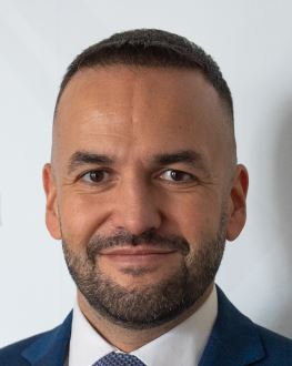 Matej Neumann, hovorca MV SR - kliknete pri získanie portrétu vo vyššom rozlíšení