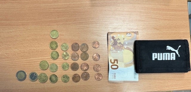 Peňaženka s hotovosťou