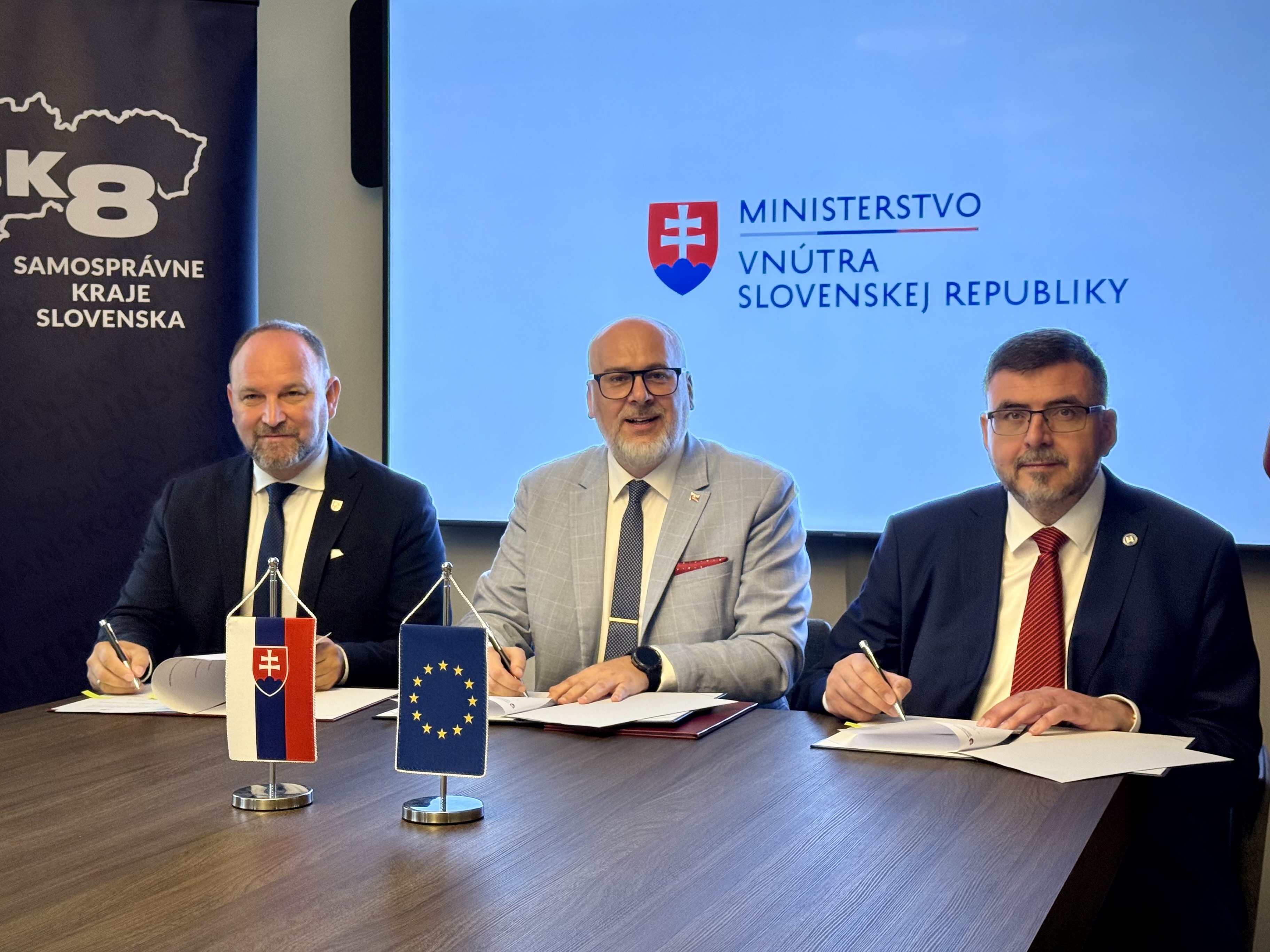 samospravy-zmos-ka8-kalinak-memorandum