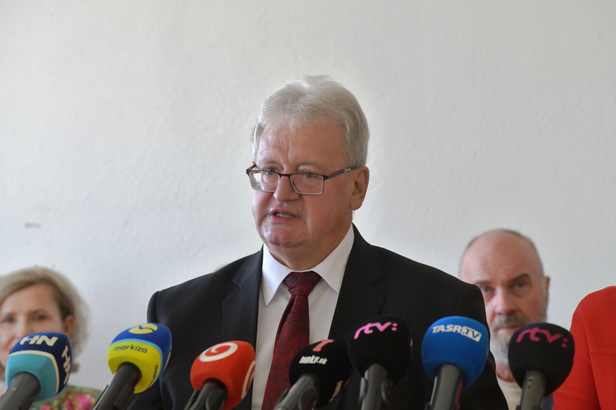 Predseda štátnej volebnej komisie Ladislav Orosz