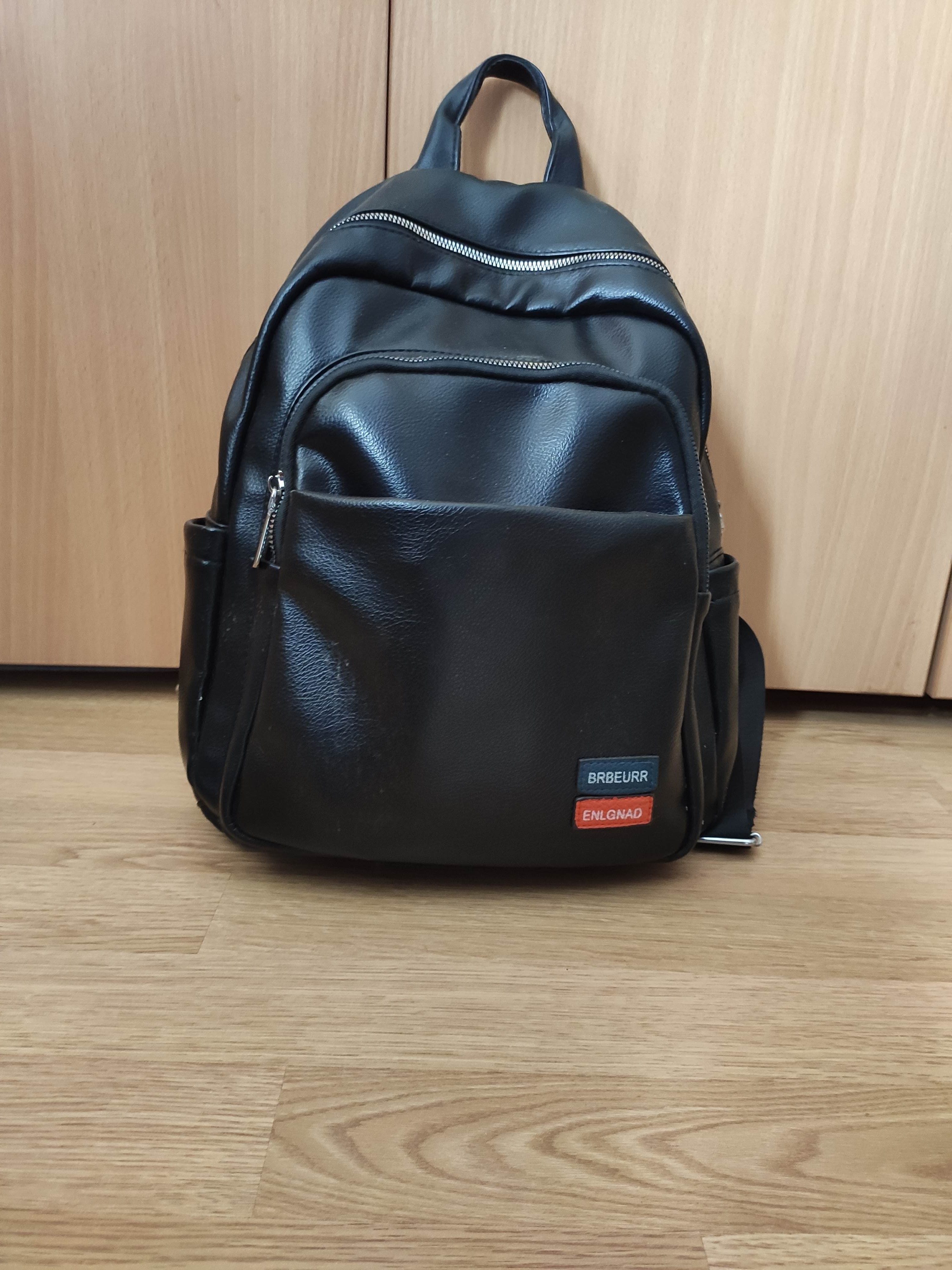 dámsky kožený batoh 