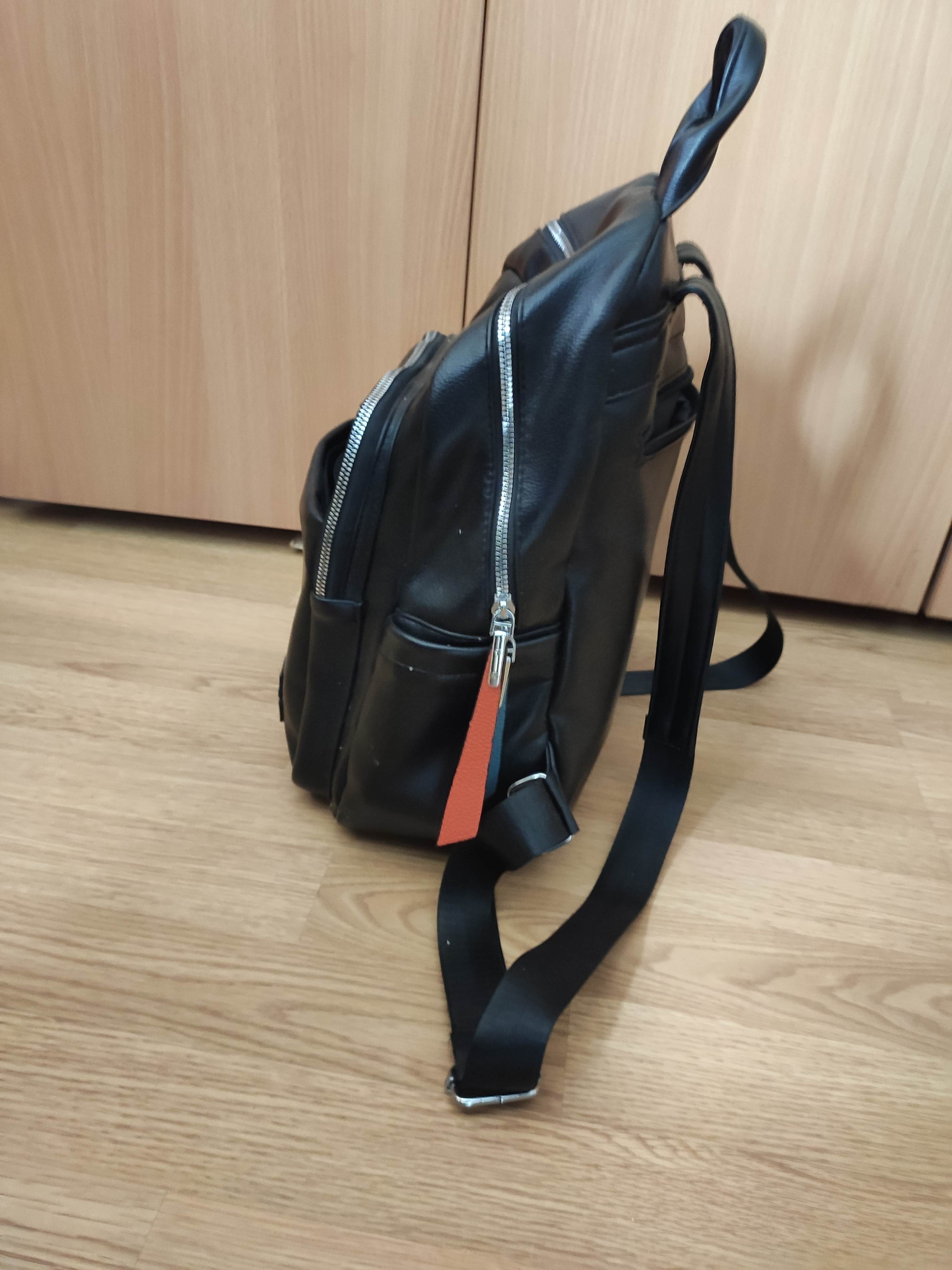 dámsky kožený batoh 