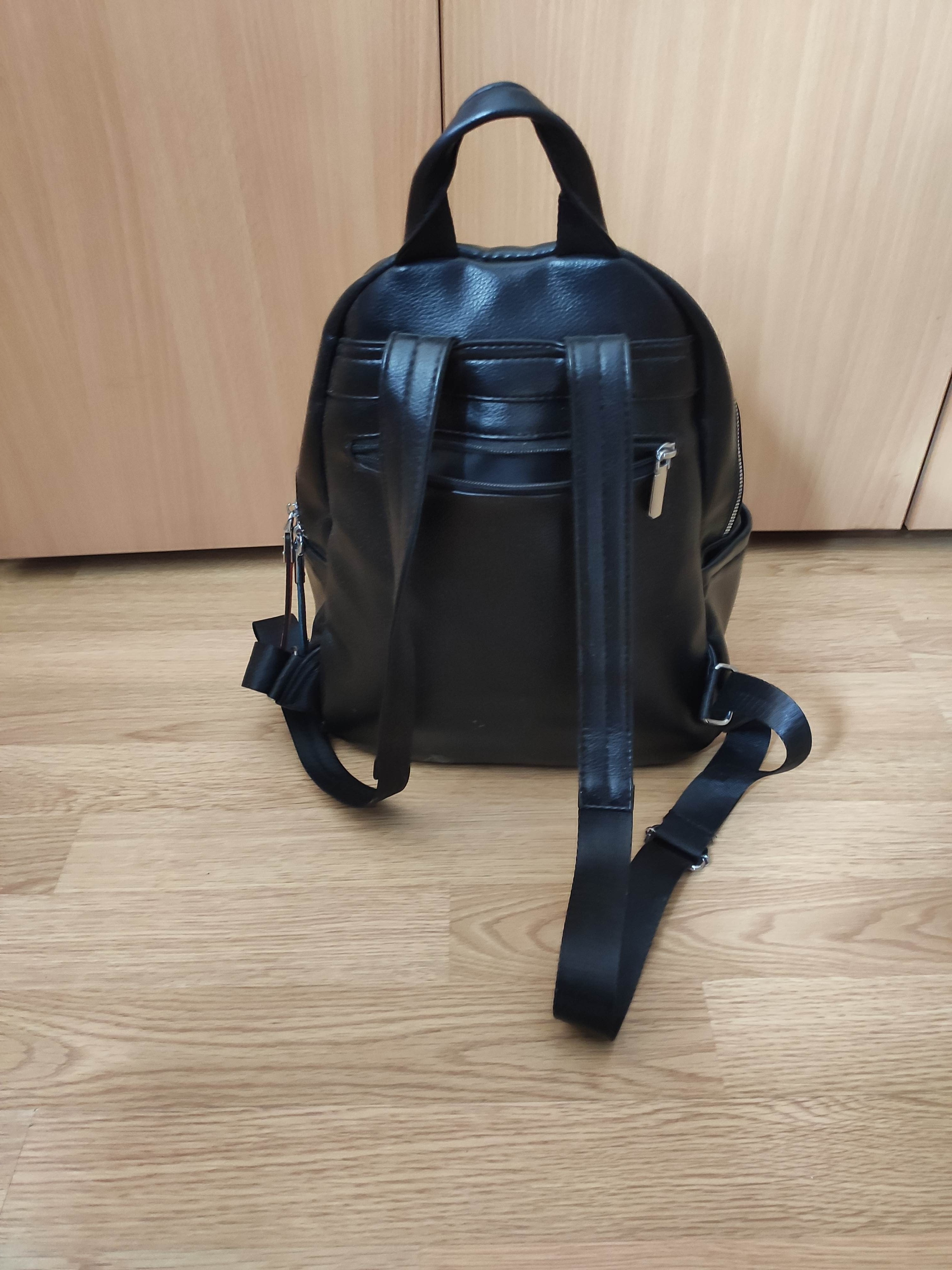 dámsky kožený batoh 