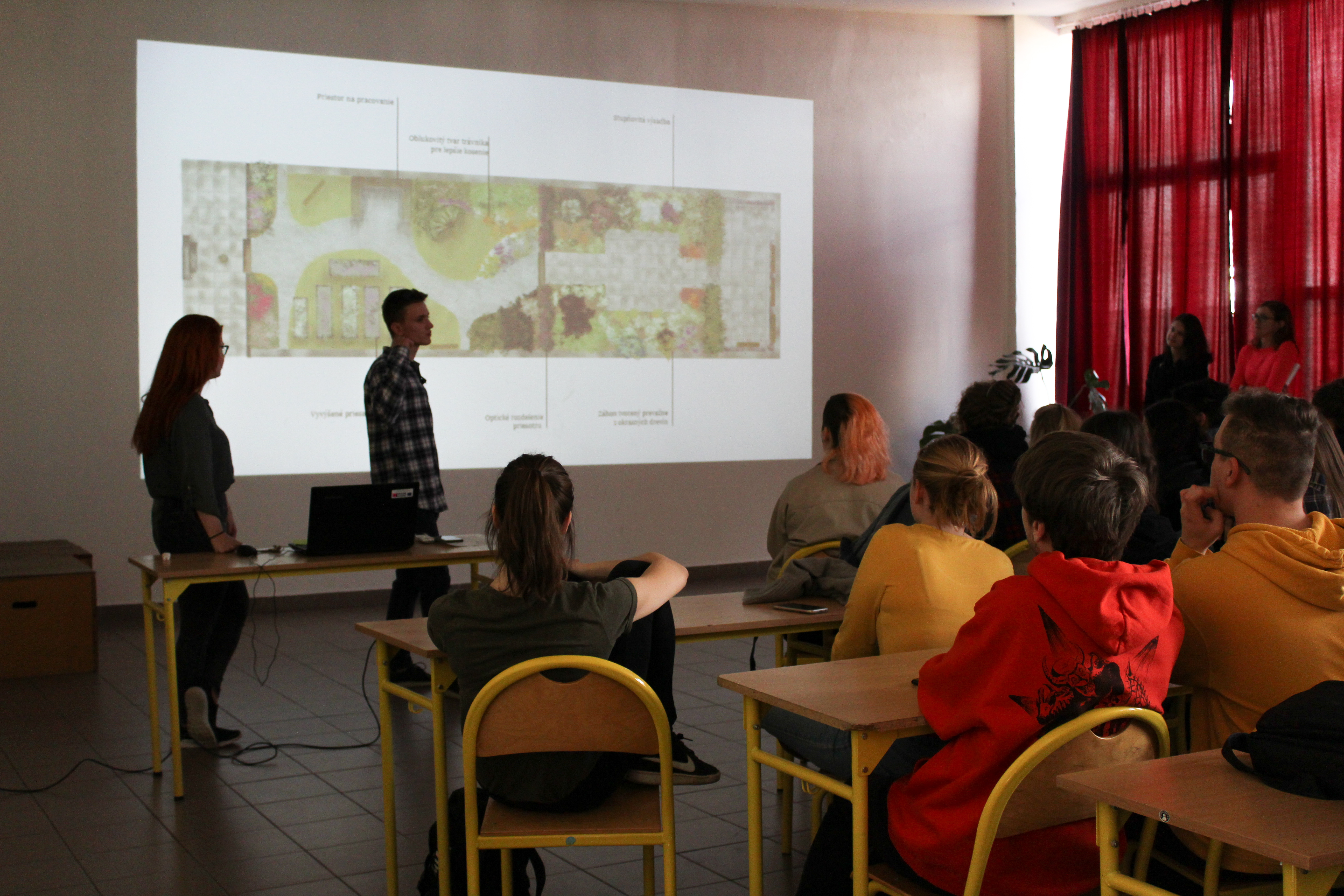 Fotografie z workshopu na Strednej umeleckej skole v Trencine