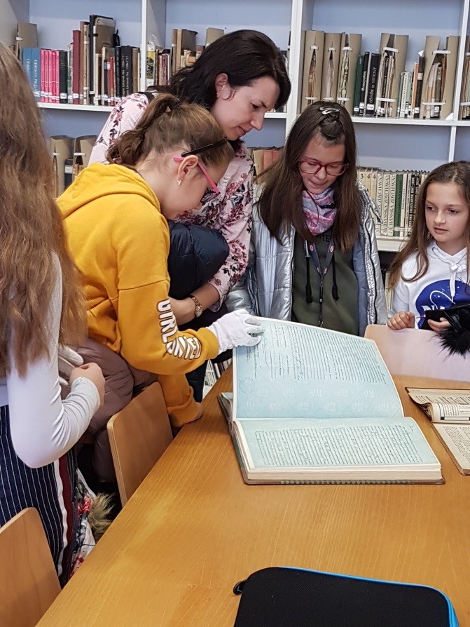 Žiaci Základnej školy Jura Hronca na exkurzii v archíve