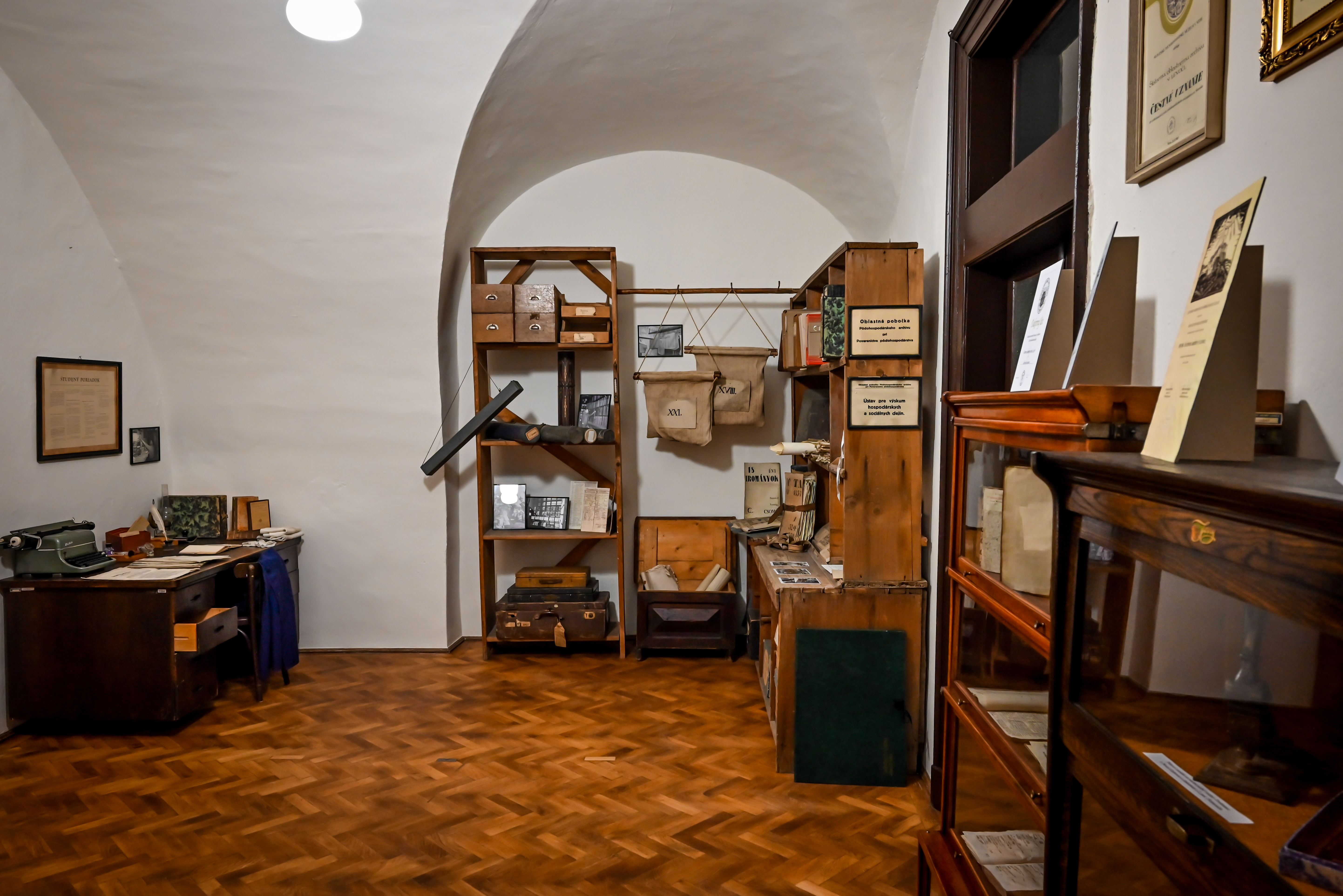 Archívne múzeum
